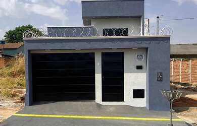 Imagem 2: Imóvel para venda tem 180 metros quadrados com 3 quartos