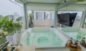 Imagem: Cobertura duplex mobiliada com 3 quartos