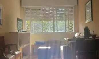 Imagem 3: Apartamento 02 dormitórios, de frente Menino Deus