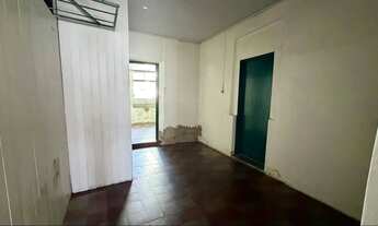 Imagem 3: Casa residencial exclusiva para aluguel em Cuiabá - 2Q/1Suíte, frente, 2 vagas