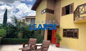 Imagem: CASA ASSOBRADADA - JARDIM ITAPERI - SP