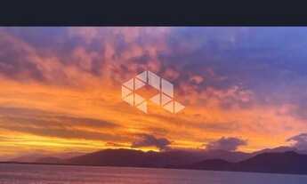 Imagem 4: Casa à Venda no Ribeirão da Ilha com 3 Quartos em Florianópolis