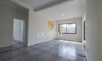 Imagem 7: Casa com 190m² área construída, 4 dormitórios sendo 1 suíte, espaço com piscina e churrasq