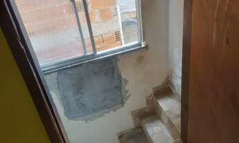 Imagem 2: Alugo kitnet 2 andar no centro de Belford roxo