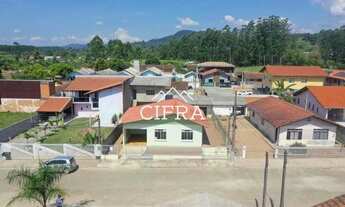 Imagem 2: Casa de Alvenaria - Venda - 03 quartos - 162m2 - Rua Alvin Menslin - Navegantes - Rio do S