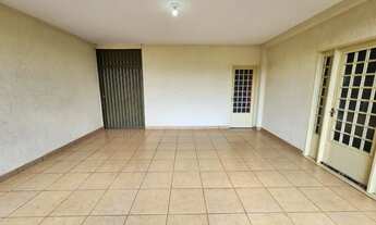 Imagem 3: Casa para venda com 585 m²- Leste Universitário