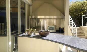 Imagem: Casa de luxo em condomínio à venda em