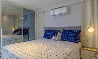 Imagem: Belíssimo apto MOBILIADO pé na areia do