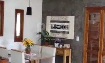 Imagem 7: Casa com Piscina no bairro Lami