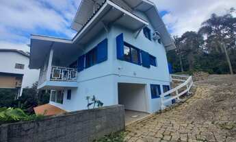 Imagem 2: Apartamento para venda tem 350 metros quadrados com 5 quartos em Praia das Toninhas - Ubat