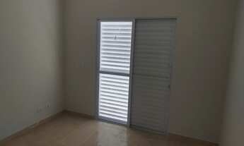 Imagem 3: Sobrado para venda possui 94 metros quadrados com 2 quartos