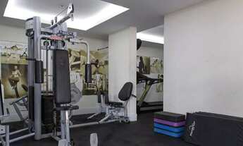 Imagem 3: Apartamento dois quartos, uma suíte , armários planejados , sol da manhã