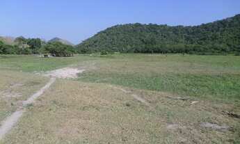 Imagem 3: Fazenda para Venda em Silva Jardim, 3 dormitórios, 1 suíte, 2 banheiros