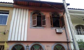 Imagem 3: Térrea para venda possui 141 metros quadrados com 3 quartos