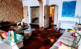 Imagem 2: Apartamento para venda tem 224 metros quadrados com 3 quartos em Copacabana - Rio de Janei