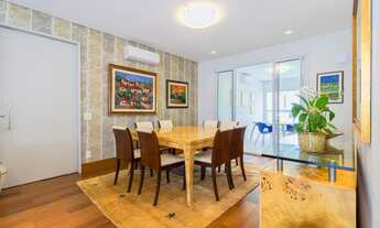 Imagem 2: Apartamento com 275 m2 (3 suítes e 3 vagas) em Campo Belo com Vista Deslumbrante