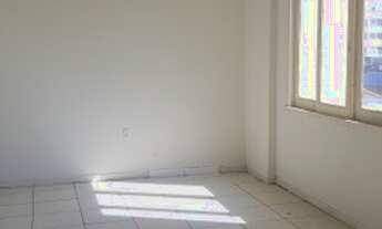 Imagem 6: LOCAL PRIVILEGIADO - CONJUGADO RES/COM NO CENTRO!!