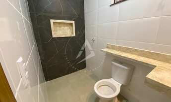 Imagem 3: Casa com 3 quartos, Setor Garavelo B, churrasqueira, ducha, porcelanato