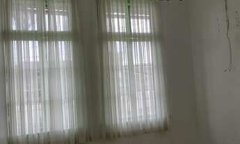 Imagem 4: Ótima casa no bairro do Salto, com seu estilo enxaimel disponível para fins comerciais