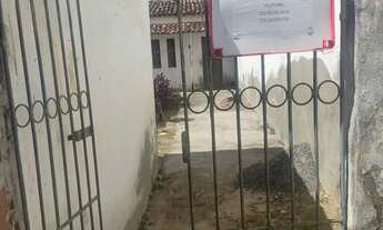 Imagem 4: Casa com terreno grande