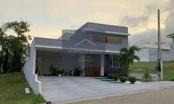 Imagem: Casa de condomínio com 3 quartos, 150m²