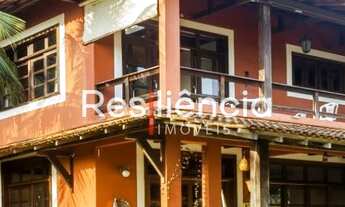 Imagem 2: Mansão em frente ao rio em Salinópolis com 3 construções independentes sendo uma pousada