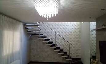 Imagem 3: Sobrado para venda tem 175 metros quadrados com 3 quartos em Loteamento Villa Branca - Jac