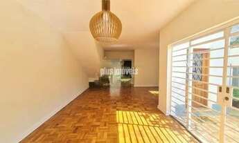 Imagem 6: SOBRADO REFORMADO COM JARDIM E PERTO DO METRÔ