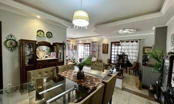 Imagem 5: Casa para Venda em Bragança Paulista, Jardim Europa, 3 dormitórios, 1 suíte, 5 banheiros