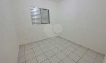 Imagem 3: Sobrado com 02 dormitórios + 01 Vaga - Para Aluguel/venda - Condomínio Res. VILA INGLESA I