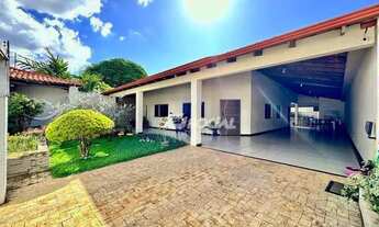 Imagem: Excelente Casa disponível para venda /