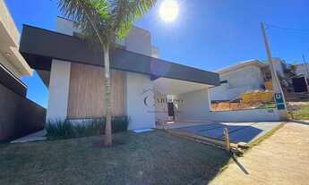 Imagem: Casa térrea com 3 suítes à venda, 171