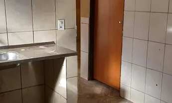 Imagem 3: Casa com barraco