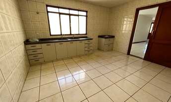 Imagem 5: Vendo prédio comercial no Bairro Jardim Oriente