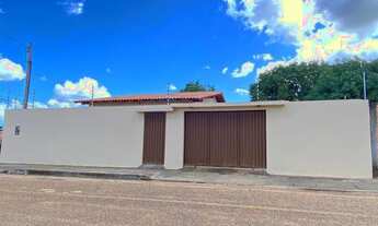 Imagem: ALUGA-SE CASA COM CERCA ELÉTRICA