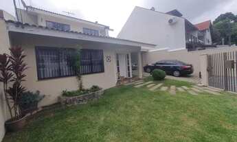 Imagem: Uma excelente e ampla residência no Jardim