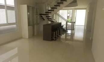 Imagem: Sobrado alto padrão no Condomínio Sunset