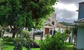 Imagem: CASA DE ESQUINA LOCALIZADA No BAIRRO BAVARIA