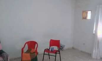 Imagem 3: ABAIXEI VENDO URGENTE 4 CASAS UMA COM GARAGEM