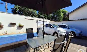 Imagem: Casa Ampla com 3 Quartos e Piscina no Setor