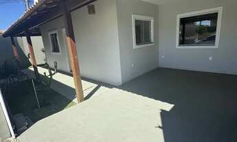 Imagem: Linda casa em planície da Serra