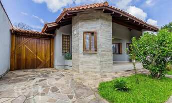 Imagem 2: Casa à venda em Chácara das Pedras com 360 m², 3 quartos, 1 suíte, 2 vagas