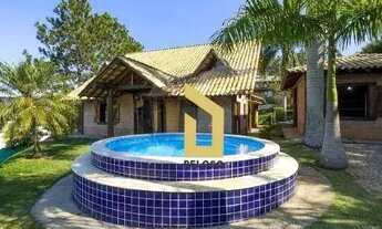 Imagem 6: Casa de campo em condomínio fechado | 330m² | 4 dormitórios | 2 suítes | 6 vagas