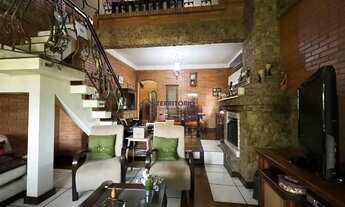 Imagem 6: Casa com 4 quartos e 2 lareiras no bairro Belém Velho