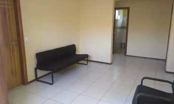 Imagem 6: Imóvel com salas comerciais