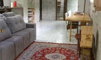 Imagem 2: Casa de Pedra em Bombinhas em local tranquilo