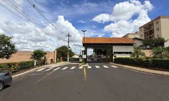 Imagem: Casa Condomino fechado com lazer 210mil