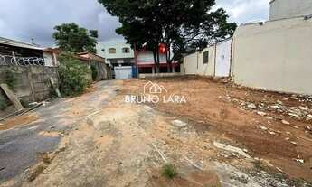Imagem 4: Terreno comercial à venda no centro de Igarapé/MG