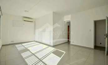 Imagem 3: ESPAÇOSO TRÊS QUARTOS EM RUA TRANQUILA