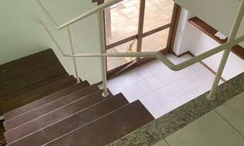 Imagem 5: Casa para aluguel e venda possui 300 metros quadrados com 3 quartos em Glória - Macaé - RJ